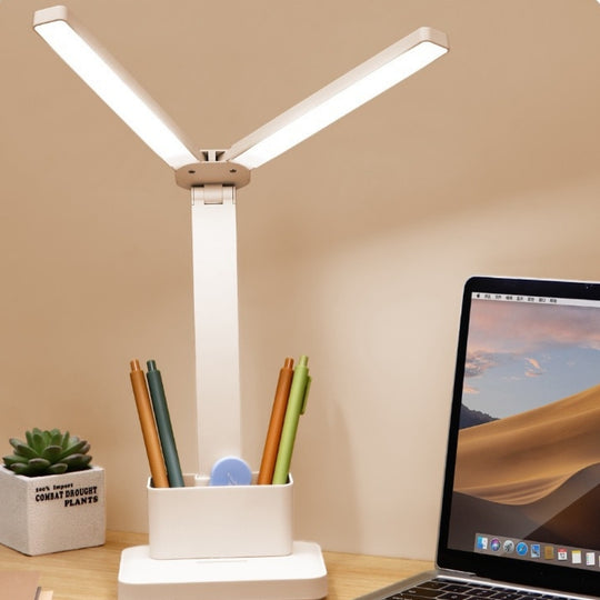 PenGlow – Opvouwbare Bureaulamp met Pennenhouder