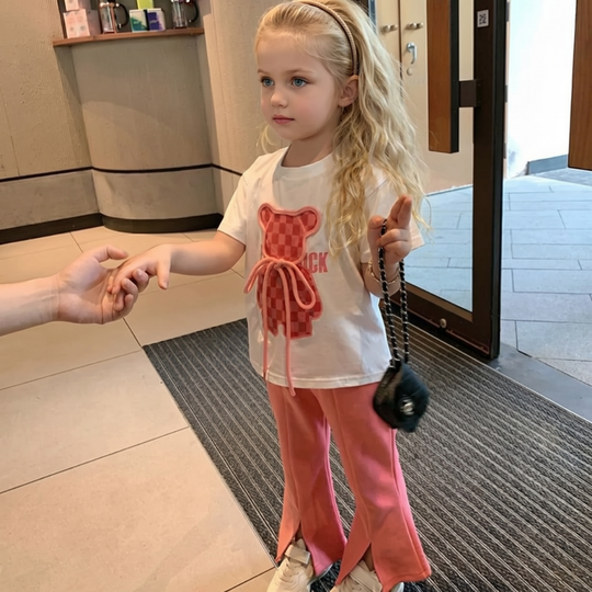 SunnyBloom – Schattige Zomerset met Cartoon Top