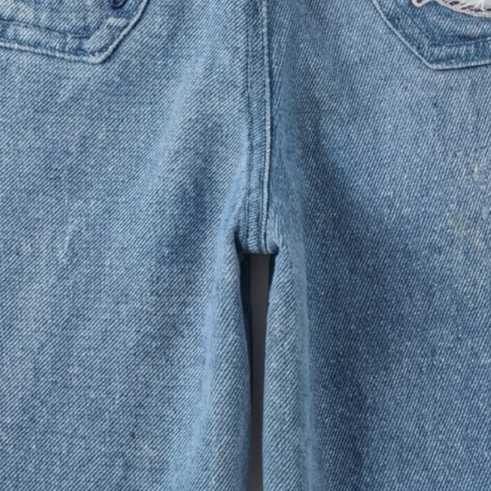 Asa – Hello Kitty Jeans