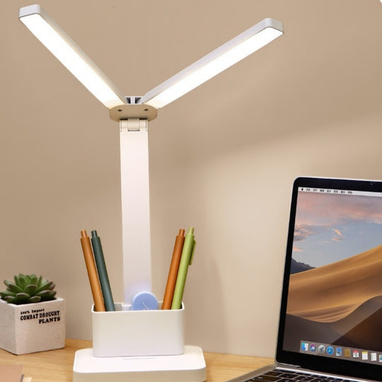 PenGlow – Opvouwbare Bureaulamp met Pennenhouder