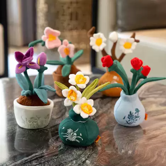 BloomFriends – Pluche Bloemen in Decoratieve Pot