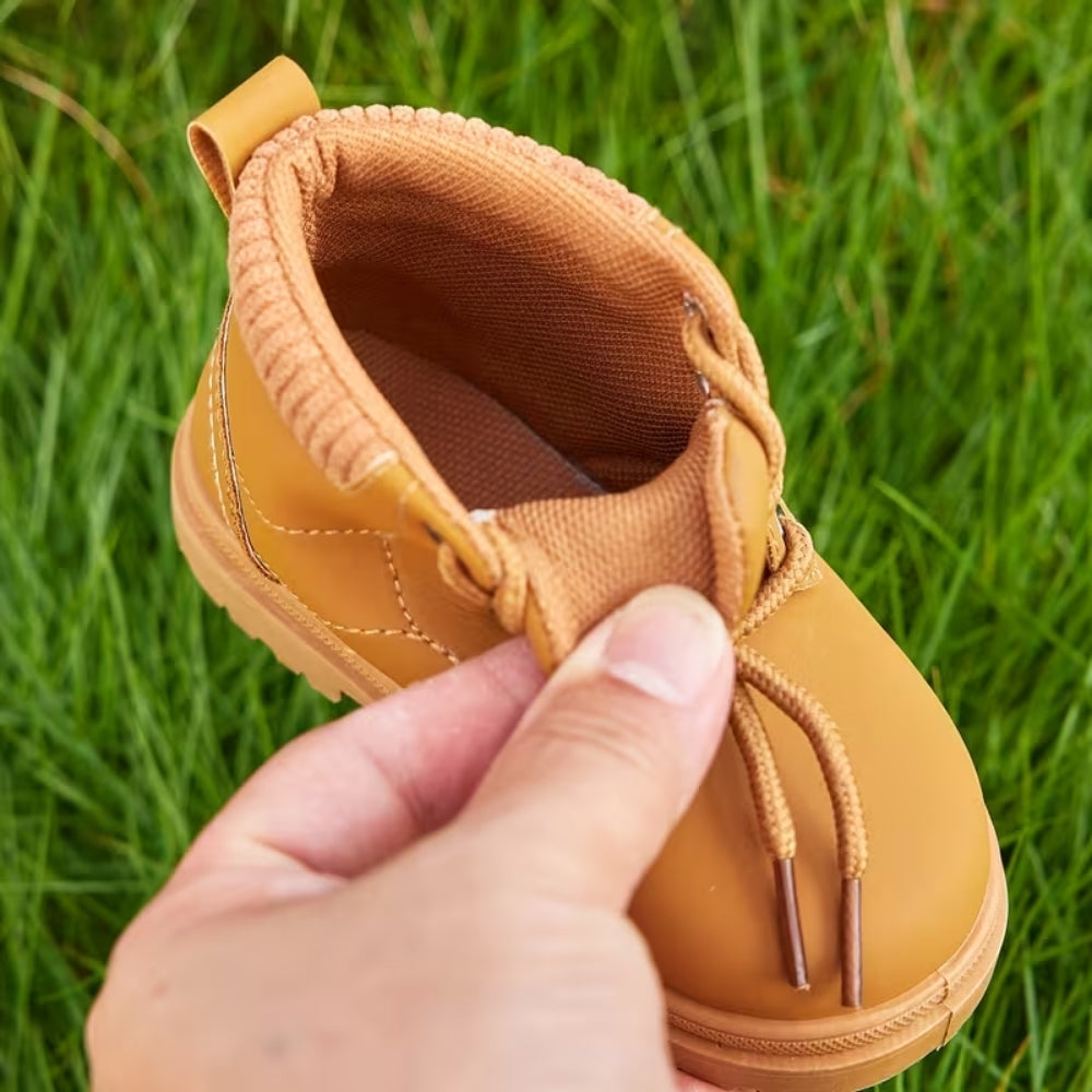 <font dir="auto" style="vertical-align: inherit;"><font dir="auto" style="vertical-align: inherit;">M 68430 Bottes polaires chaudes d'hiver pour enfants</font></font>