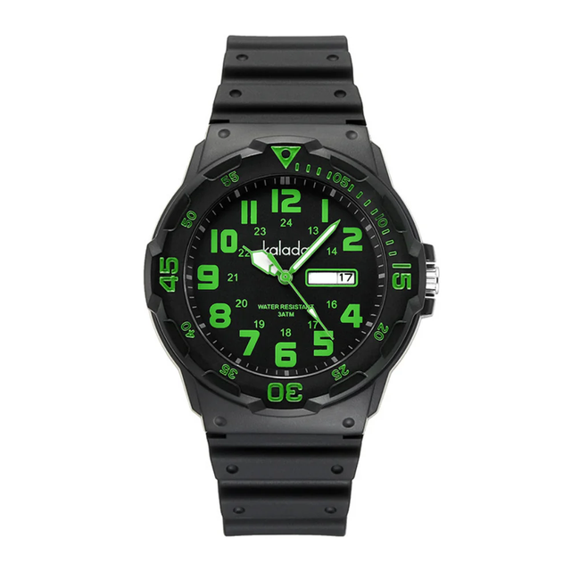 GearForce – Kids' Sports Watch with Water Resistance