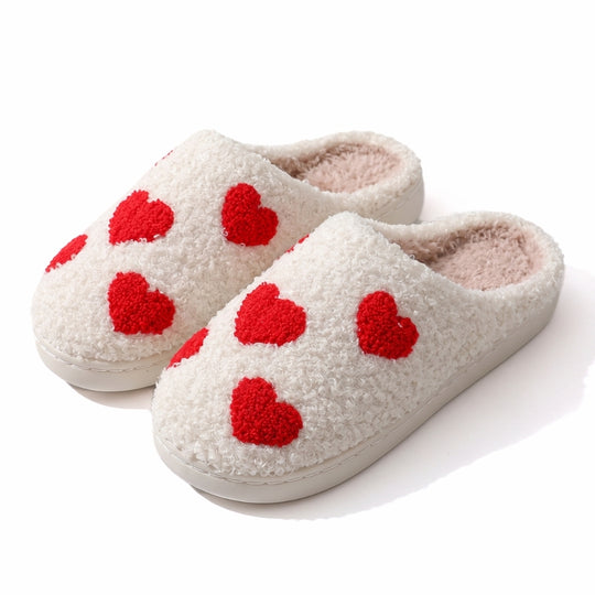 PluisStep – Pluizige Pantoffels met Speelse Motieven