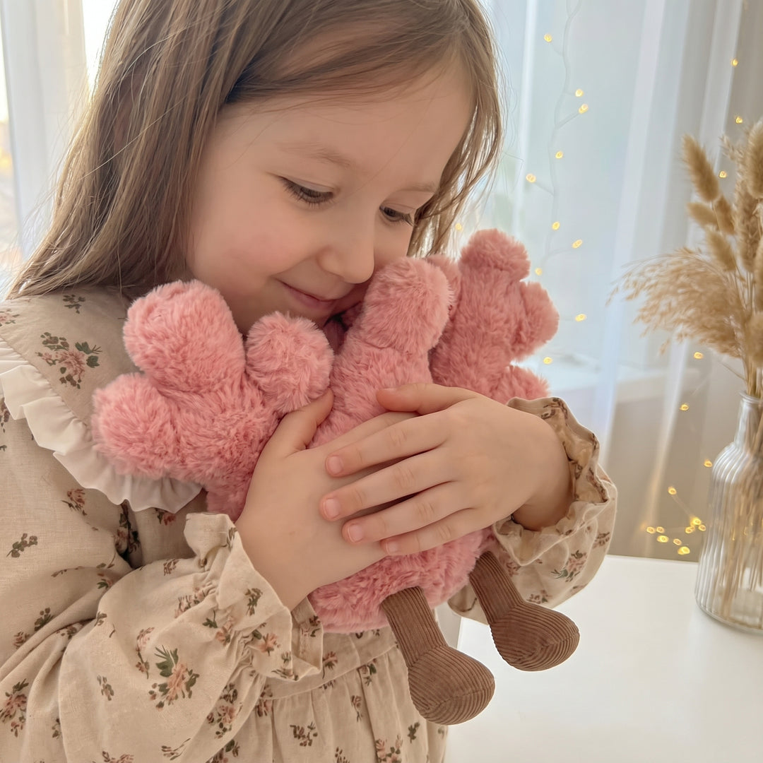 NatureCuddle – Koraal & Bloesem Knuffel