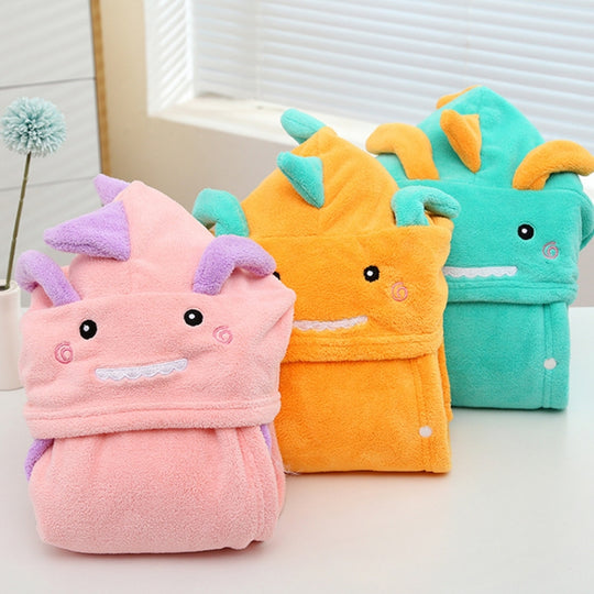 <font dir="auto" style="vertical-align: inherit;"><font dir="auto" style="vertical-align: inherit;">Peignoir de bain portable pour enfants, nouveau style, petit dinosaure, mignon, doux et absorbant, avec capuche.</font></font>