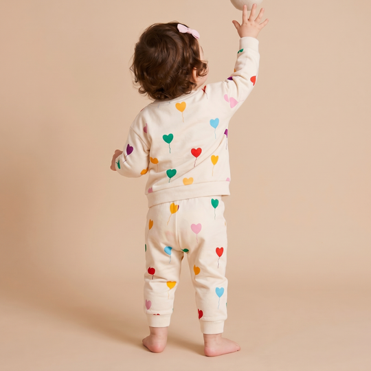 CozyHearts – Baby Trainingspak met Hartjesprint
