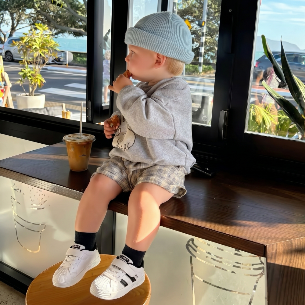 LittleTracks – Witte Antislip Sneakers Kinderschoenen Buiten