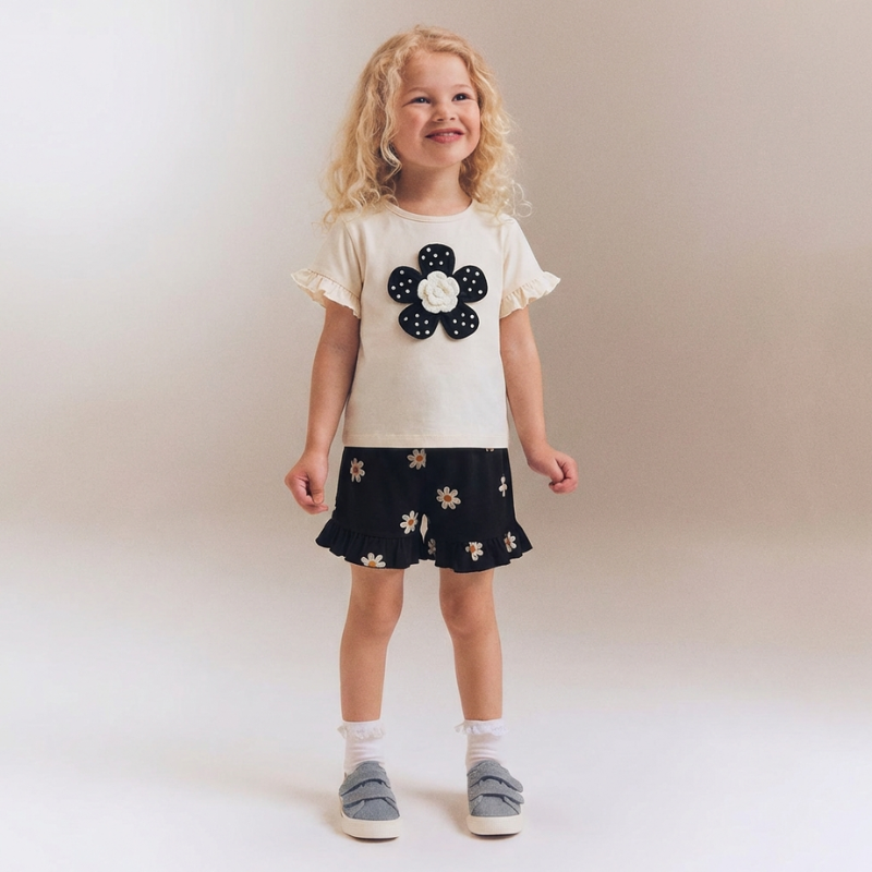 Juna – Bloemen Zomerset
