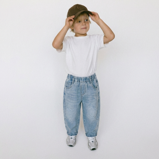 Niko – Distressed Jogger Jeans