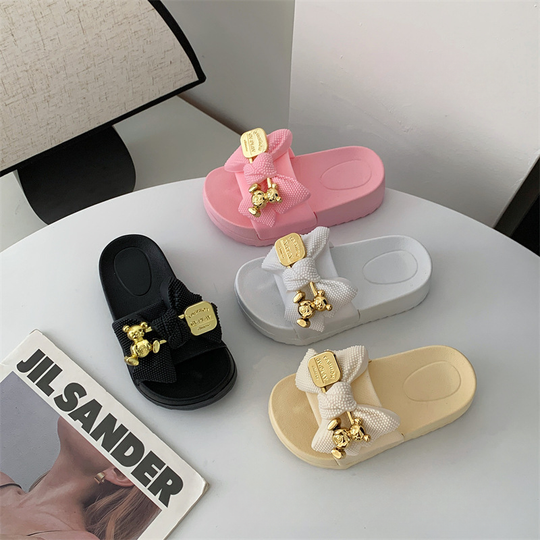 BowBear – Cartoon Strik en Beer Kinderslippers