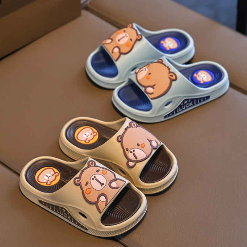 CappyFeet – Cartoon Capybara Design Slippers