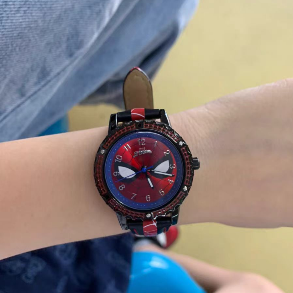 HeroTick – Cool Hero Kinderhorloge met Analoge Wijzerplaat