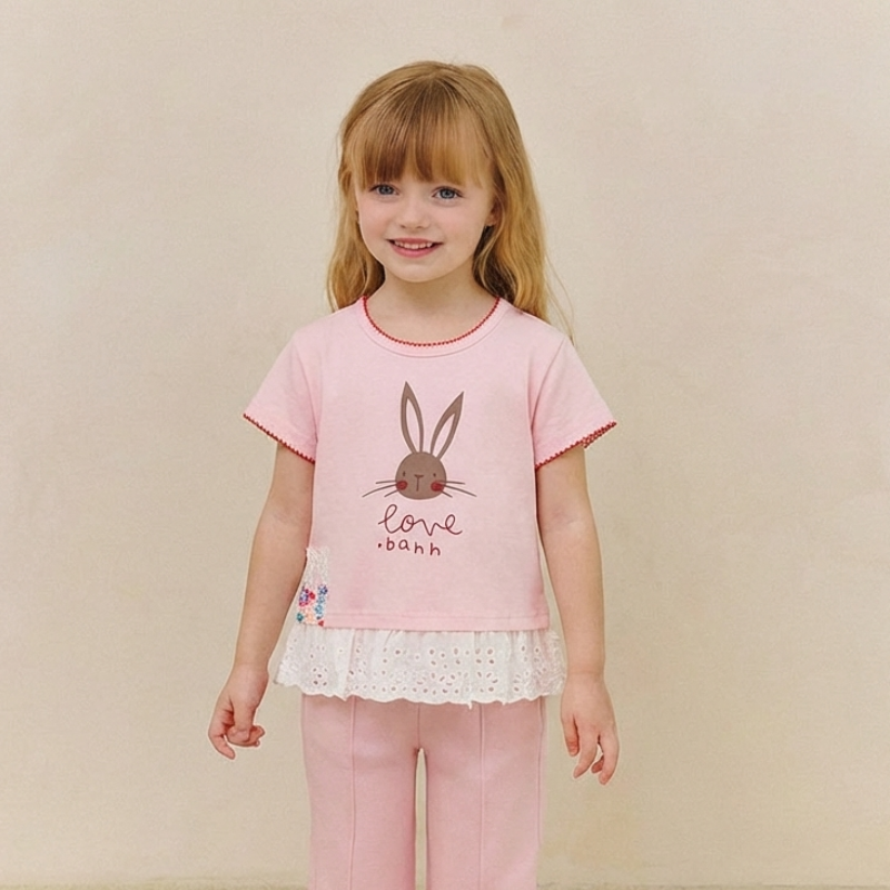 Teresa – Bunny T-Shirt