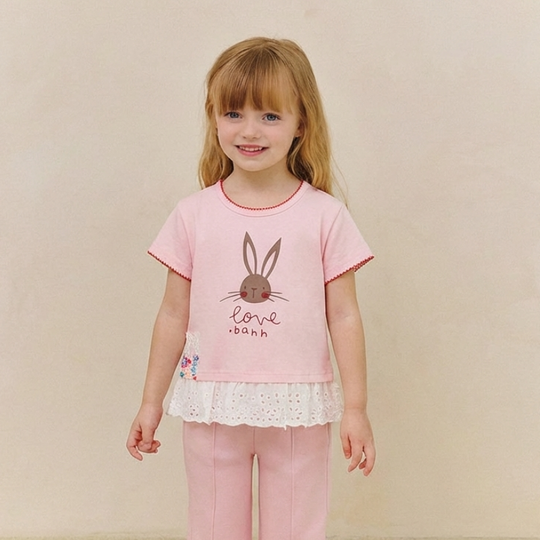 Teresa – Bunny T-Shirt