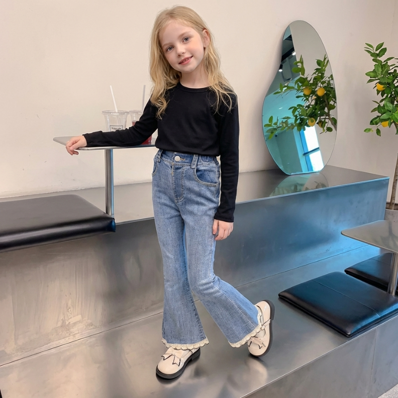Pauline – Kant Flare Jeans