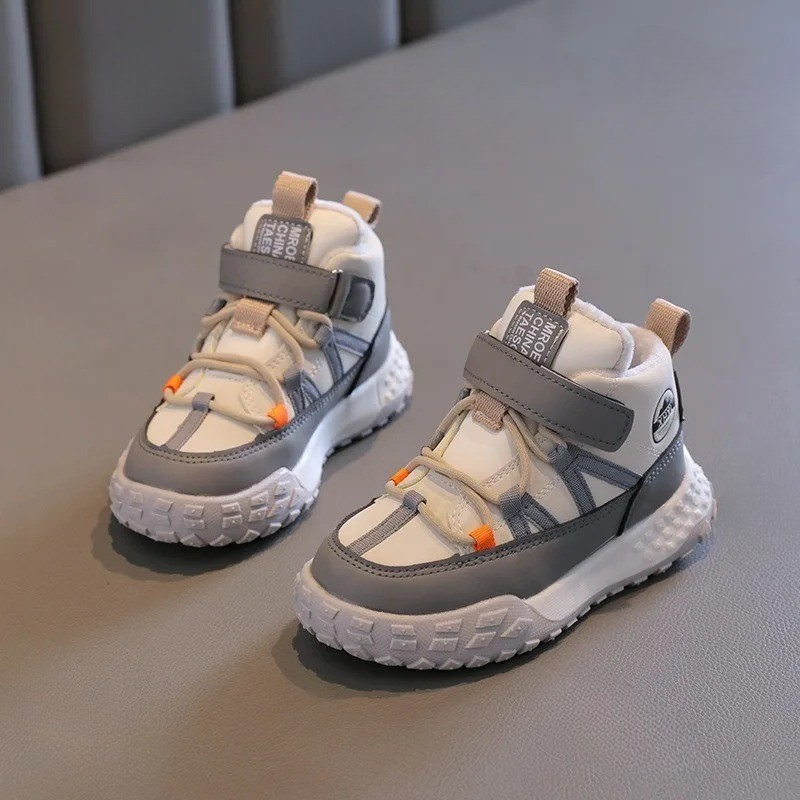 PlayStep™ – Warm, Stijlvol & Robuust Kinder Sneakers