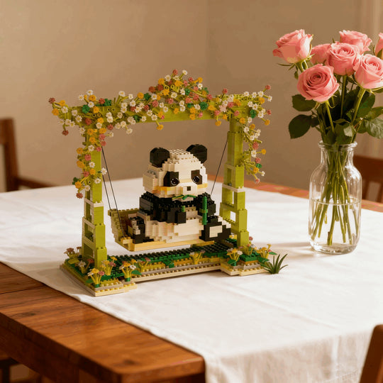 PandaPlay™ – 1008-delige Panda Schommel Bouwset