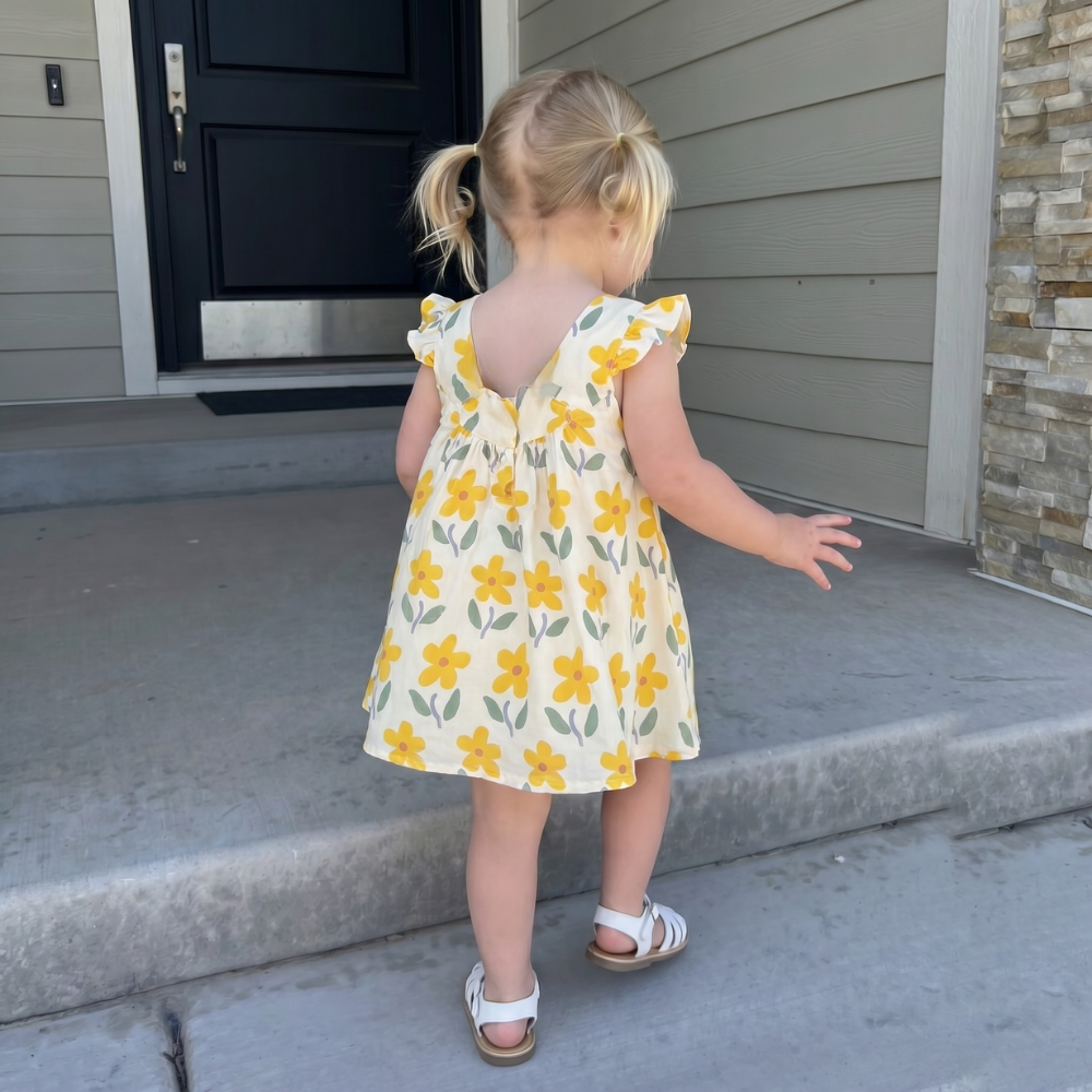 FloralTwirl – Luchtige Zomerjurk met Bloemenprint