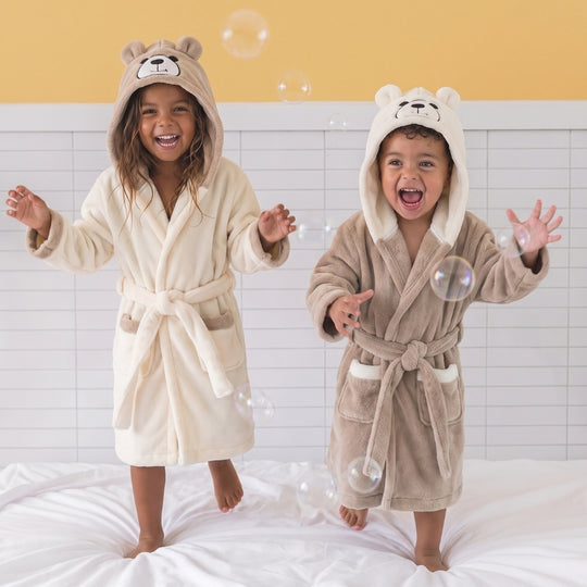 WinterHug – Warme Kinderbadjas met Capuchon