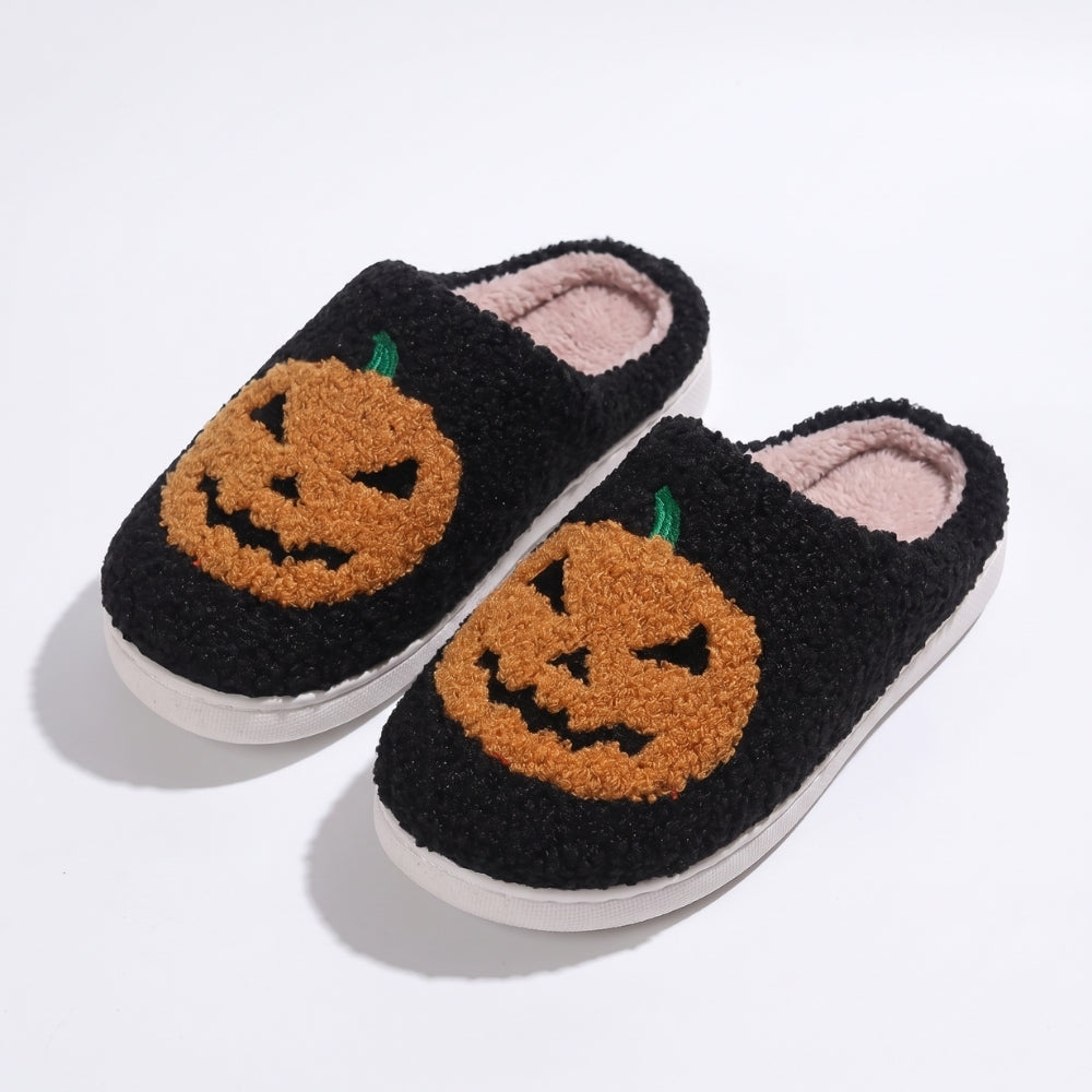 SpookStep – Pluizige Pantoffels met Halloweenmotieven