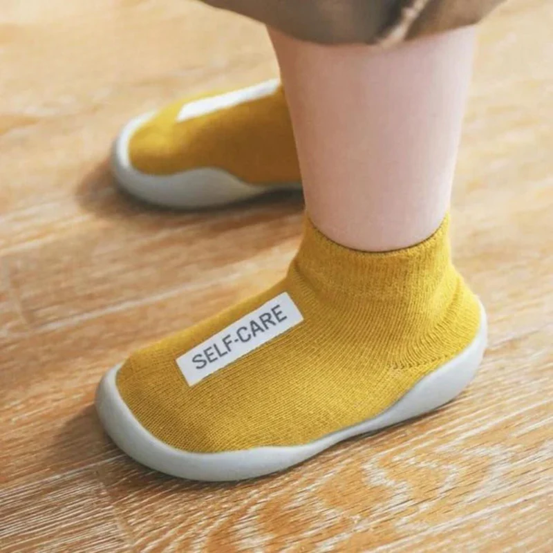 HappySteps™ – Schoensokken voor Kleintjes – Flexibel, Comfortabel & Veilig