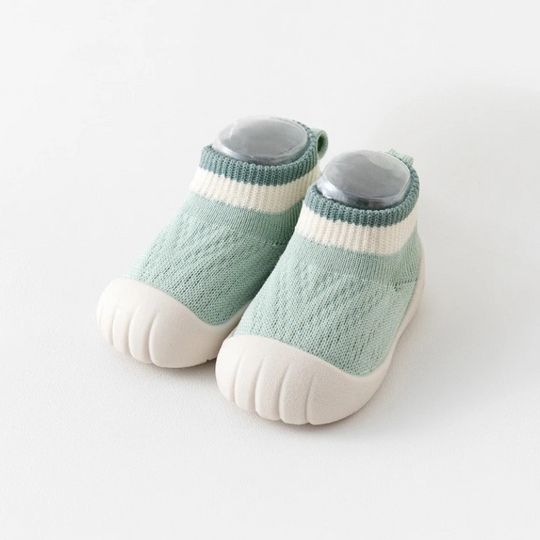 KleineHeld™ – Flexibele Antislip Babyslofjes voor Binnen