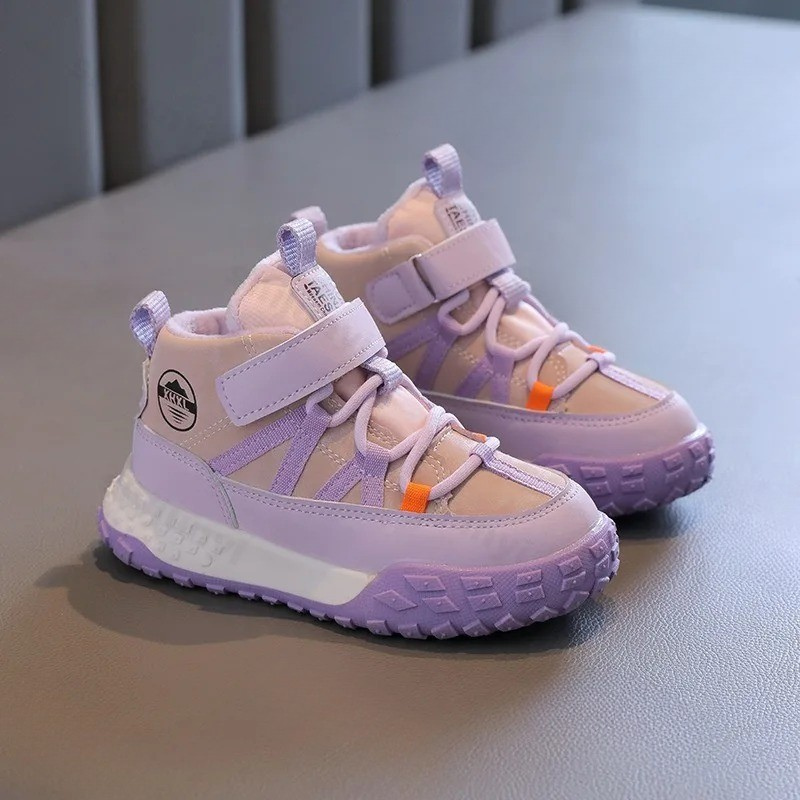 PlayStep™ – Warm, Stijlvol & Robuust Kinder Sneakers