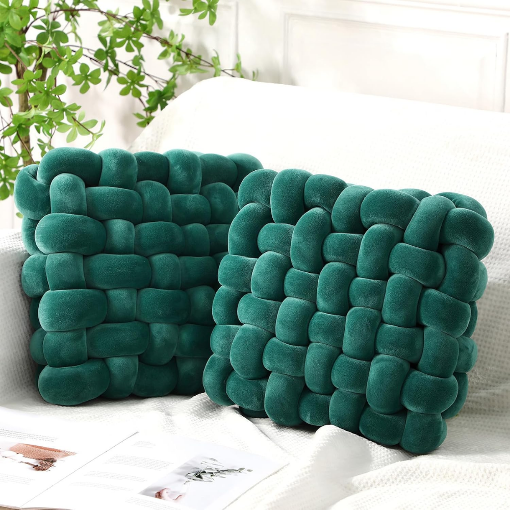 KnotCushion – Gevlochten Sierkussen in Vierkant Design