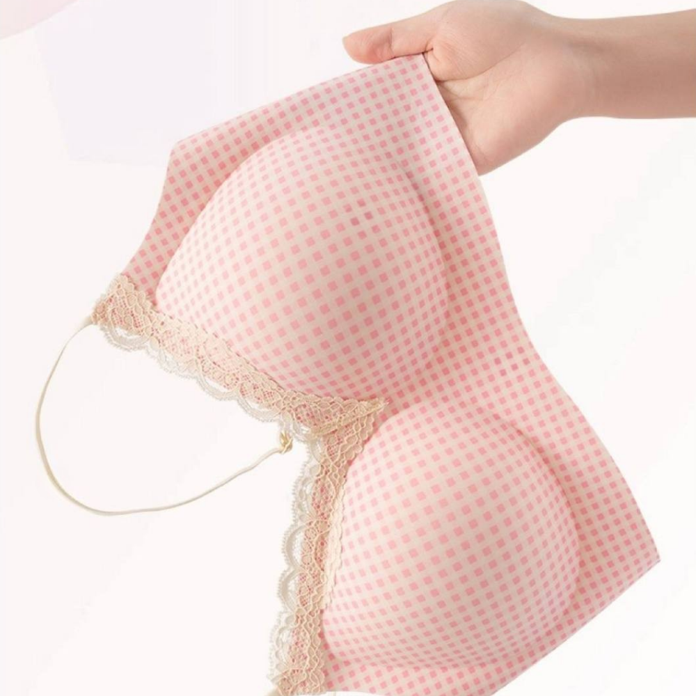 SoftLace – Naadloze Draadloze Beha met Kant