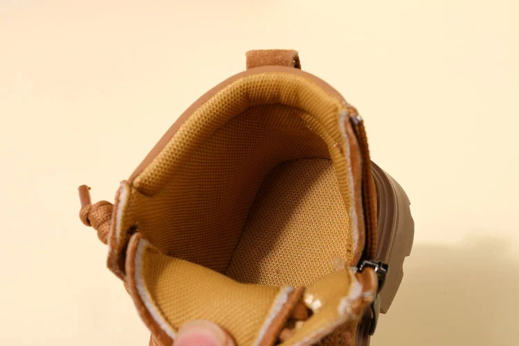 SuedeStride™ – Kinderlaarzen van Suède – Stijlvol & Duurzaam