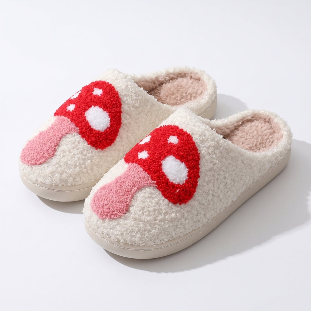 PluisStep – Pluizige Pantoffels met Speelse Motieven