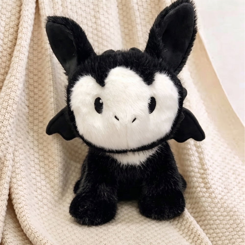 NightDragon – Zwart-Witte Drakenknuffel