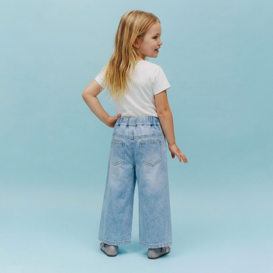 Amelia – Beer Borduur Jeans