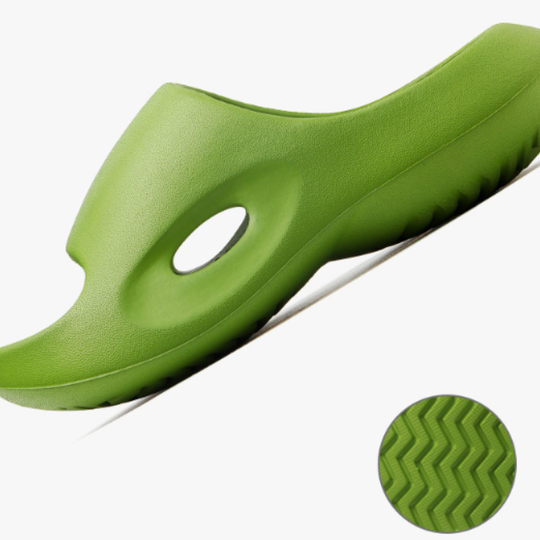 AquaDrain – Sneldrogende Badkamer Slippers