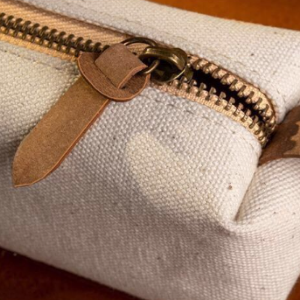 CanvasCarry – Vintage Canvas Etui met Handvat