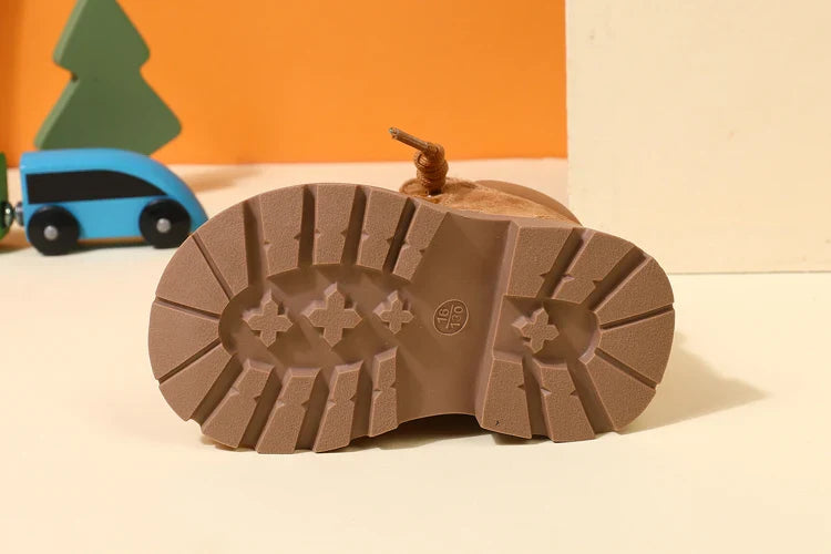 SuedeStride™ – Kinderlaarzen van Suède – Stijlvol & Duurzaam