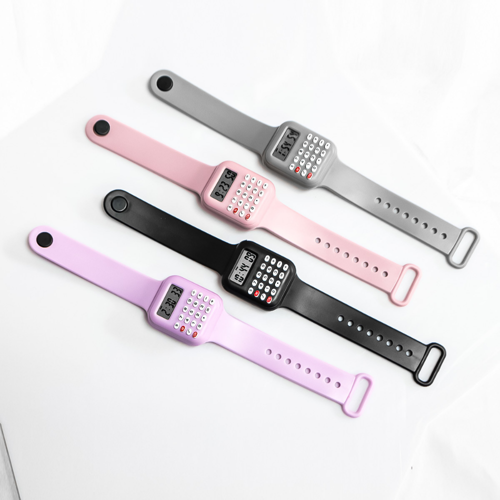 RetroCalc – Digitale Calculator Horloge voor Studenten
