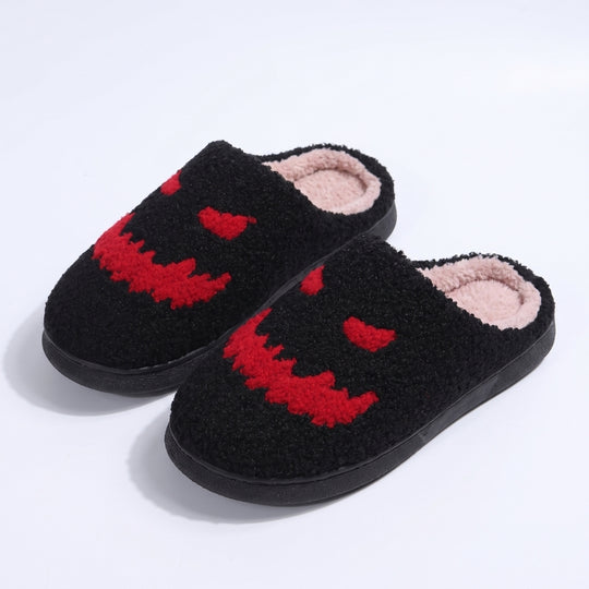 SpookStep – Pluizige Pantoffels met Halloweenmotieven