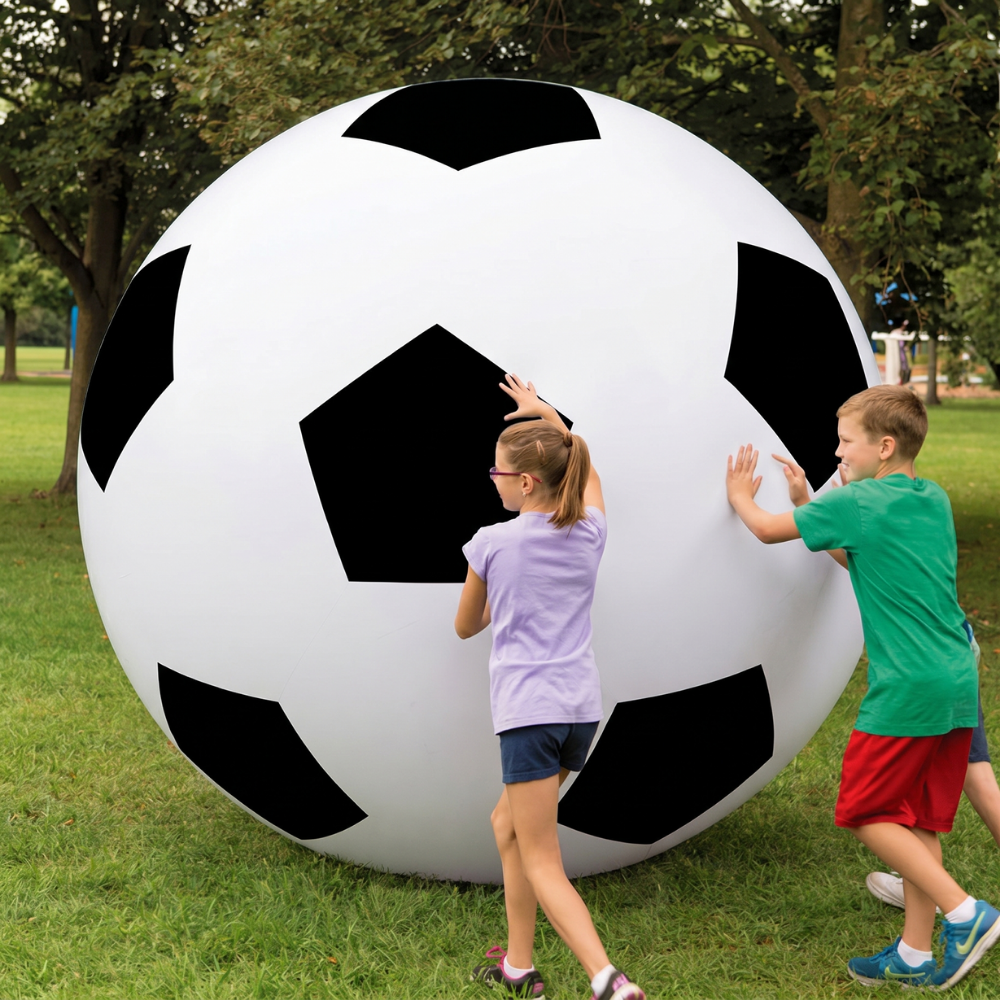MegaKick – Opblaasbare Voetbal van 100cm en 135cm