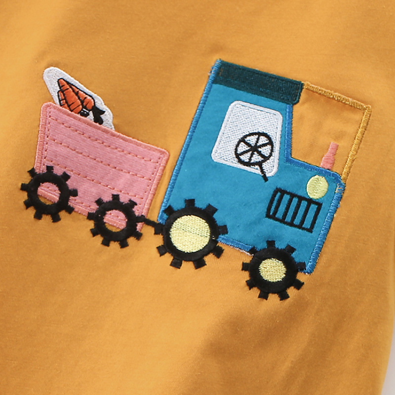 Alessio – Tractor Print T-shirt