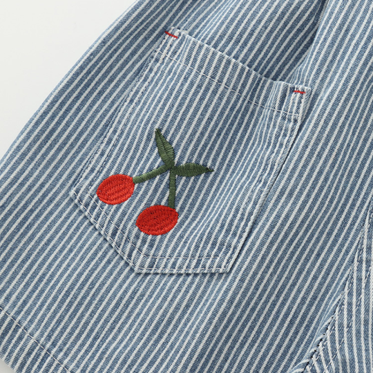 Ronja – Kersen Denim Broekjes