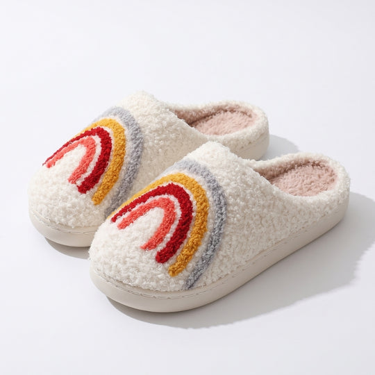 PluisStep – Pluizige Pantoffels met Speelse Motieven