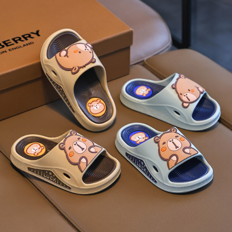 CappyFeet – Cartoon Capybara Design Slippers