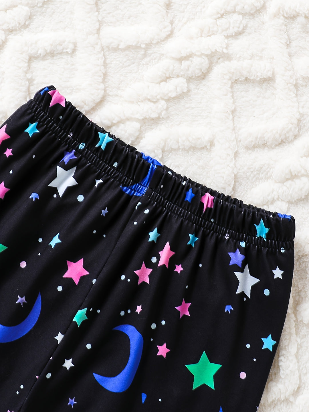 UnicornGlow™ – Meisjes Pyjama Set – Magische Sterrenprint & Lichtgevende Details