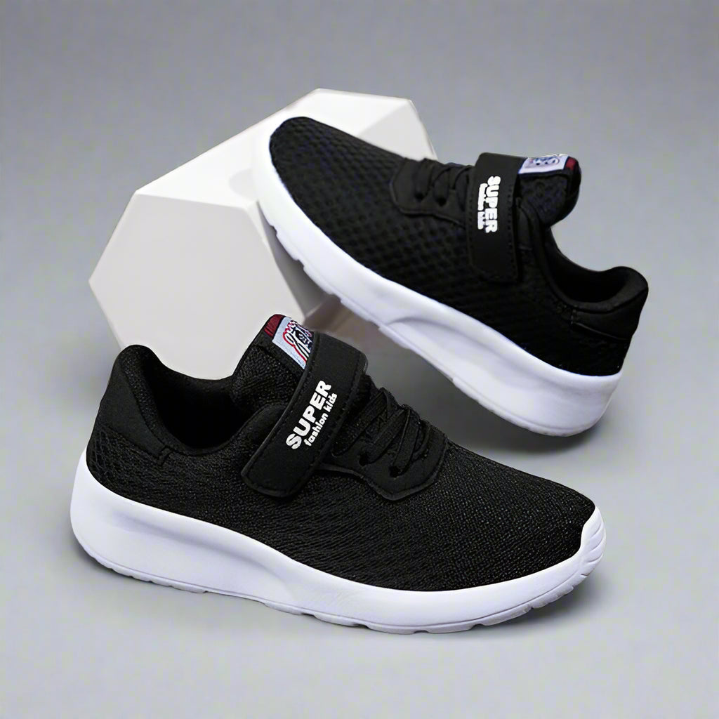 AirMove – Mesh Kinder Sneakers met Flexibele Zool en Treklipje