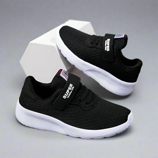 AirMove – Mesh Kinder Sneakers met Flexibele Zool en Treklipje