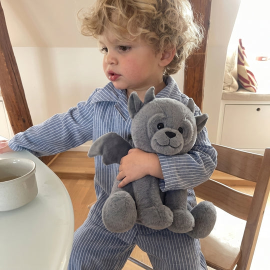 <font dir="auto" style="vertical-align: inherit;"><font dir="auto" style="vertical-align: inherit;">Nouvelle peluche Ours en peluche Gargouille - Disponible à l'achat transfrontalier.</font></font>