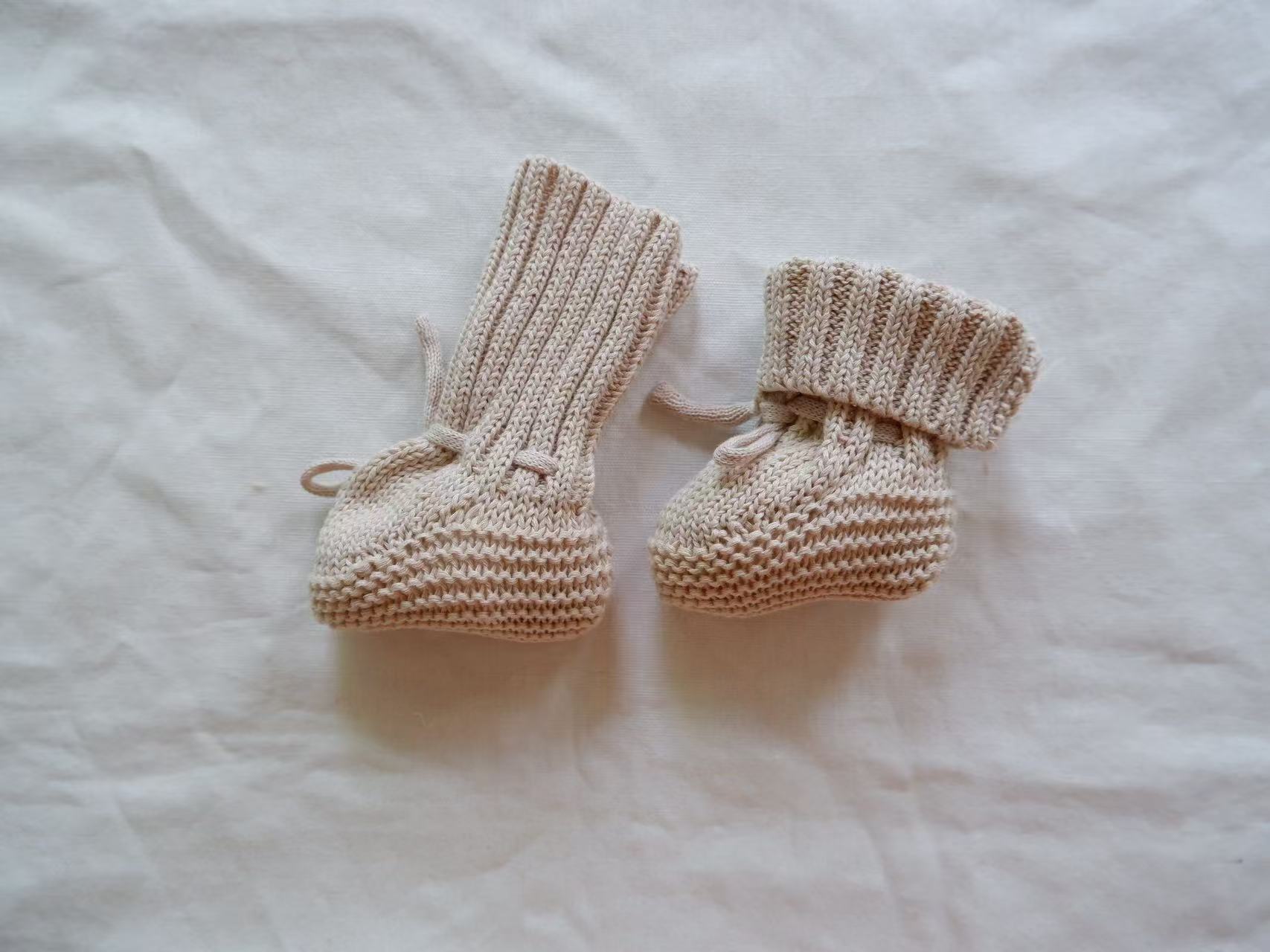 CozyBuds™ – Gebreide Babyslofjes Veilig & Warme Voetjes