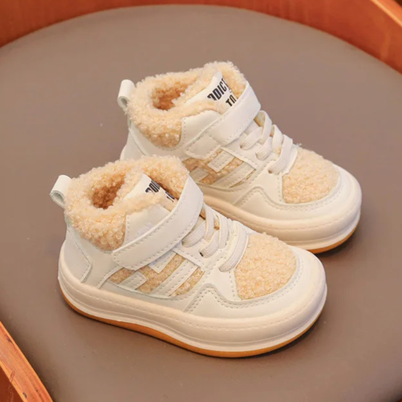 WarmStep™ – Warm & Antislip Winter Sneakers voor Kinderen